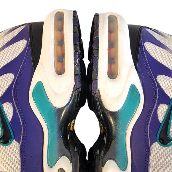 Nike Air Max Grape WHITE/GRAPE ICE Men's Size 13 Charlotte HornetsVibes